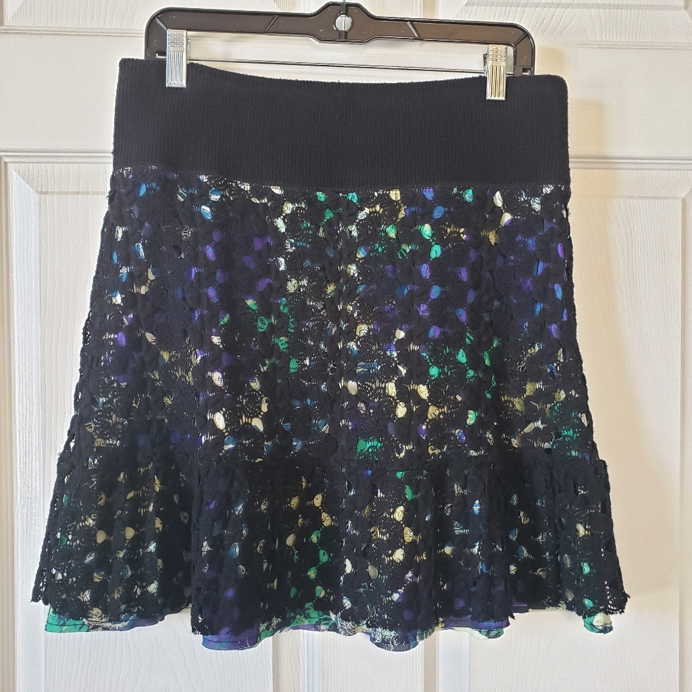 Free People 2 Layer Lace & Floral Bohemian Multicolor Mini Skirt. Size M